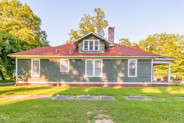 109 Bragg NE Street, Wilson, NC 27893