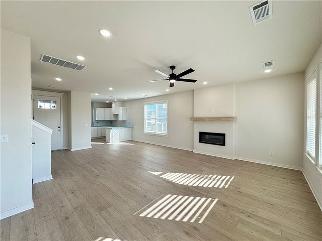 2743 Relaxation Avenue, Springdale, AR 72764