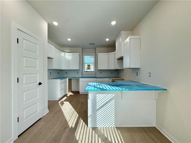 2743 Relaxation Avenue, Springdale, AR 72764