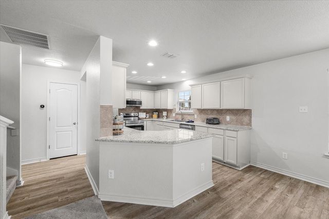 4100 Calamar Street, Fort Worth, TX 76106