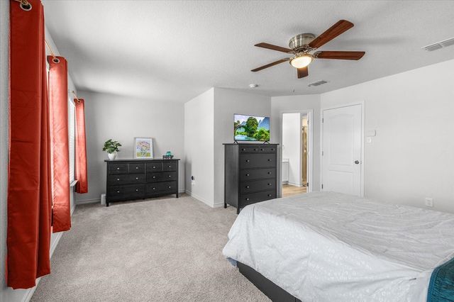 4100 Calamar Street, Fort Worth, TX 76106