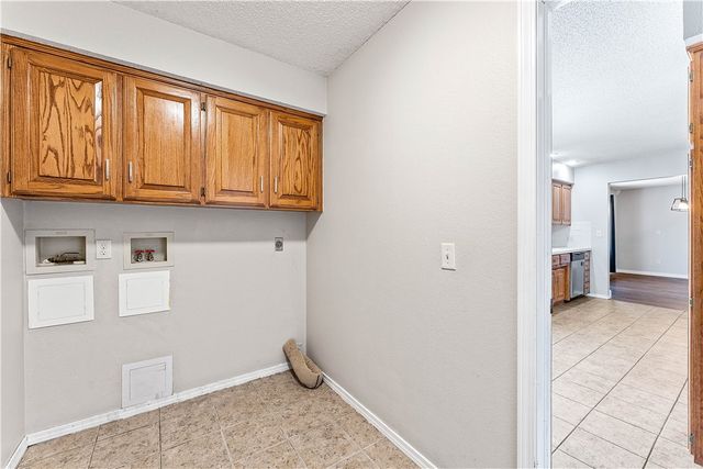 22 Dornoch Lane, Bella Vista, AR 72715