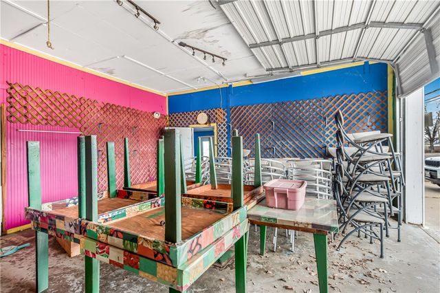 124 12th Street, Somerville, TX 77879