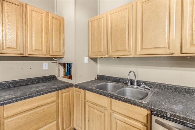 124 12th Street, Somerville, TX 77879