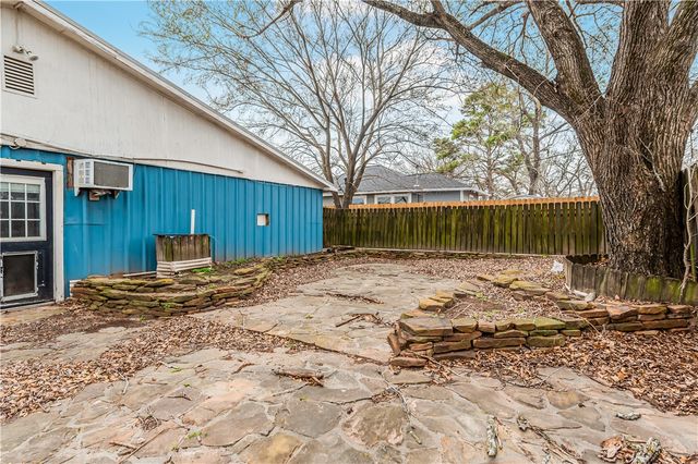 124 12th Street, Somerville, TX 77879