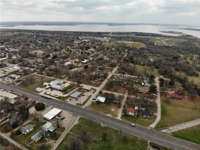 124 12th Street, Somerville, TX 77879