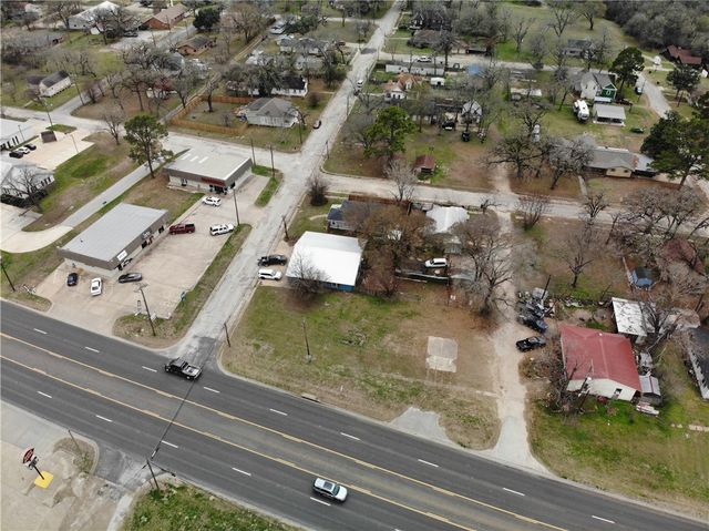 124 12th Street, Somerville, TX 77879