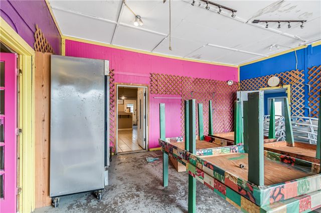 124 12th Street, Somerville, TX 77879