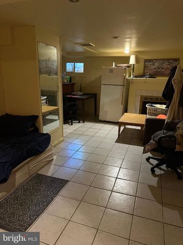 6105 MUNSON HILL RD, Falls Church, VA 22044