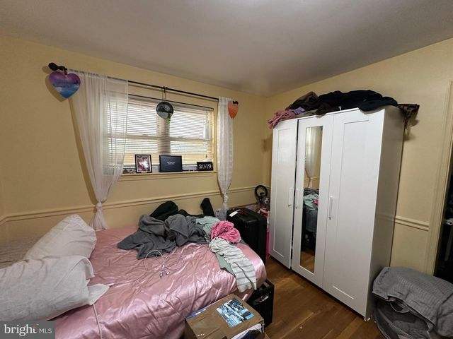 6105 MUNSON HILL RD, Falls Church, VA 22044