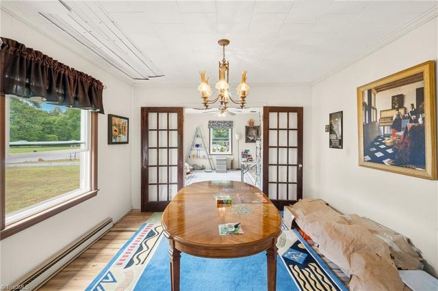 2136 Courtney Huntsville Road, Yadkinville, NC 27055