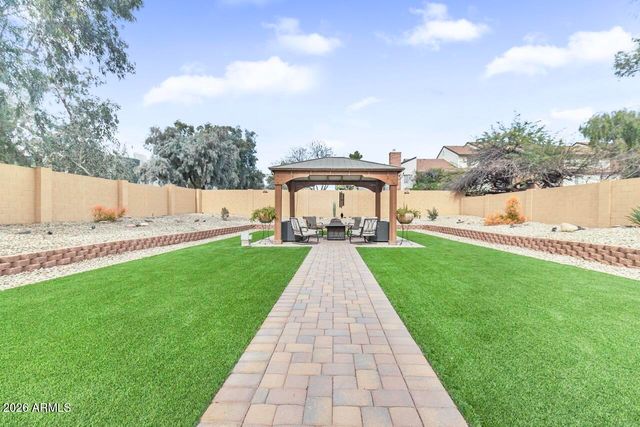 8830 N 20TH Drive, Phoenix, AZ 85021