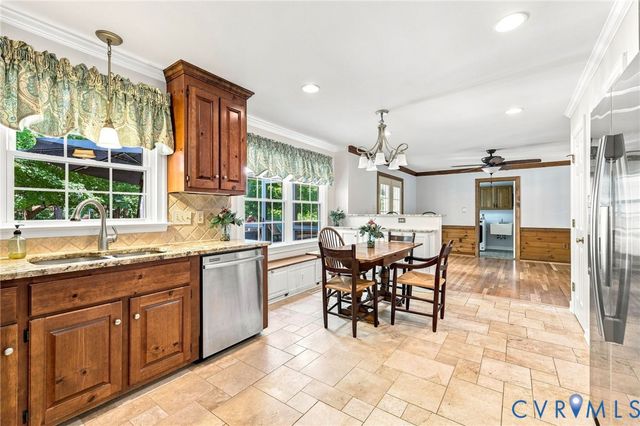 12600 Heather Grove Rd, Glen Allen, VA 23059