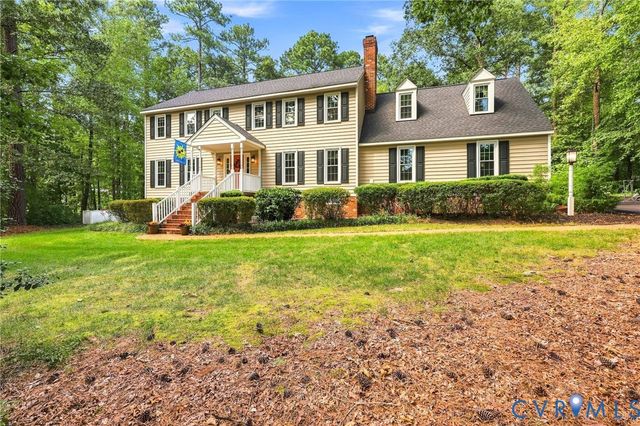 12600 Heather Grove Rd, Glen Allen, VA 23059