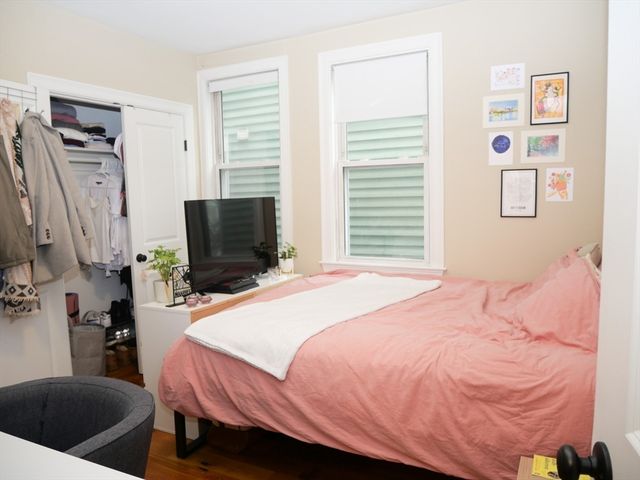 255 Paris 2, Boston, MA 02128
