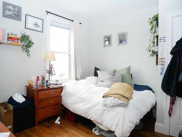 255 Paris 2, Boston, MA 02128