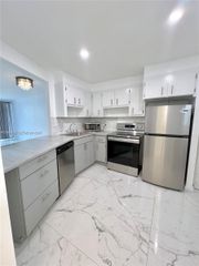 1710 NE 191st Street 307-3, Miami, FL 33179