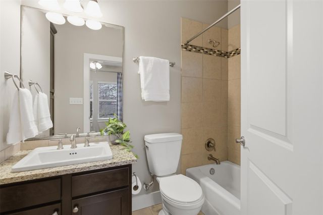 5504 William Holland Ave A, Austin, TX 78756