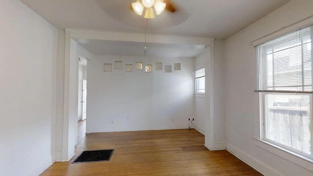 715 Fruit Avenue NW, Albuquerque, NM 87102