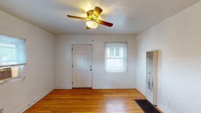 715 Fruit Avenue NW, Albuquerque, NM 87102