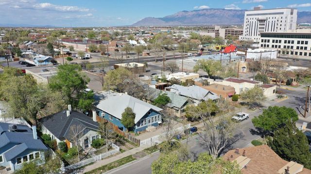 715 Fruit Avenue NW, Albuquerque, NM 87102