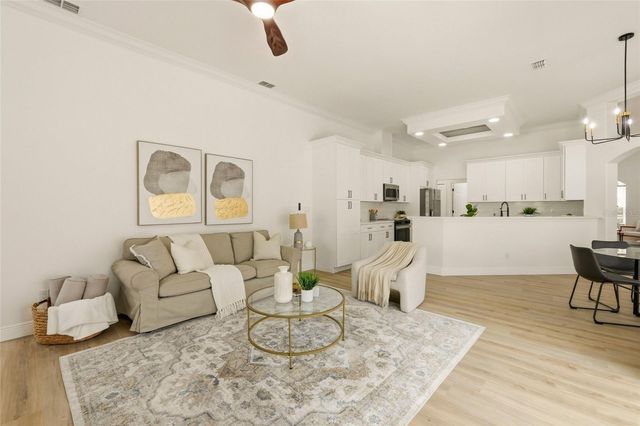 9238 SEA OAKS COURT, Seminole, FL 33776