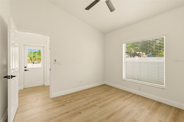 9238 SEA OAKS COURT, Seminole, FL 33776