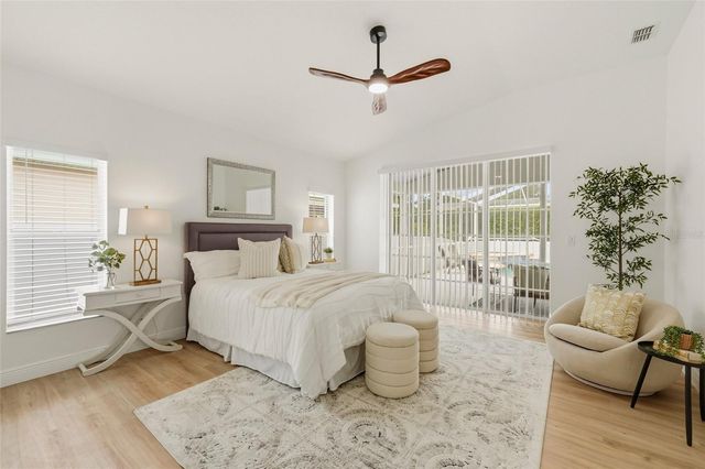 9238 SEA OAKS COURT, Seminole, FL 33776