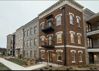 3171 Setting Sun Dr Unit 301, Thompsons Station, TN 37179