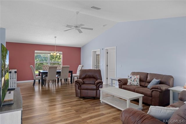 1342 S Brookfield Drive, Lecanto, FL 34461