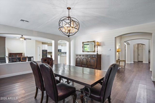 18686 E OLD BEAU Trail, Queen Creek, AZ 85142