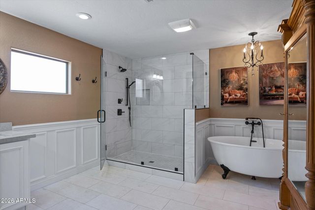 18686 E OLD BEAU Trail, Queen Creek, AZ 85142