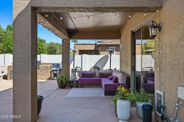 18686 E OLD BEAU Trail, Queen Creek, AZ 85142