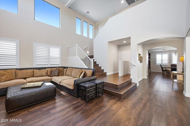 18686 E OLD BEAU Trail, Queen Creek, AZ 85142