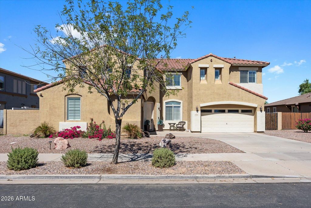 18686 E OLD BEAU Trail, Queen Creek, AZ 85142 — photo 2