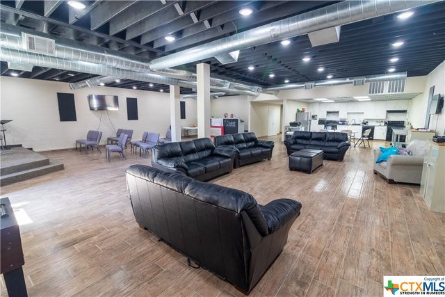 906 Trimmier Road, Killeen, TX 76541