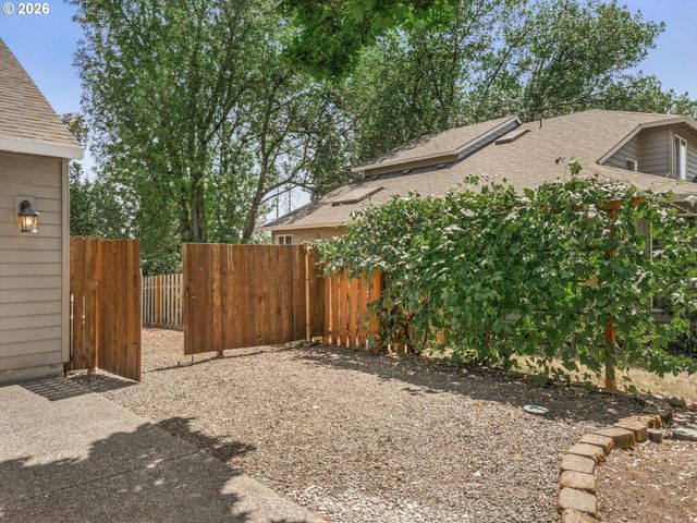 28080 Sw WAGNER St, Wilsonville, OR 97070