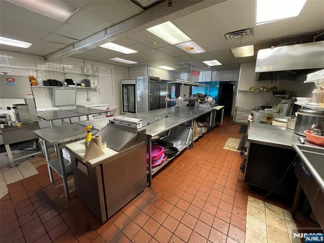 346 Broad Avenue, Leonia, NJ 07605