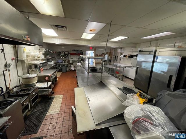 346 Broad Avenue, Leonia, NJ 07605