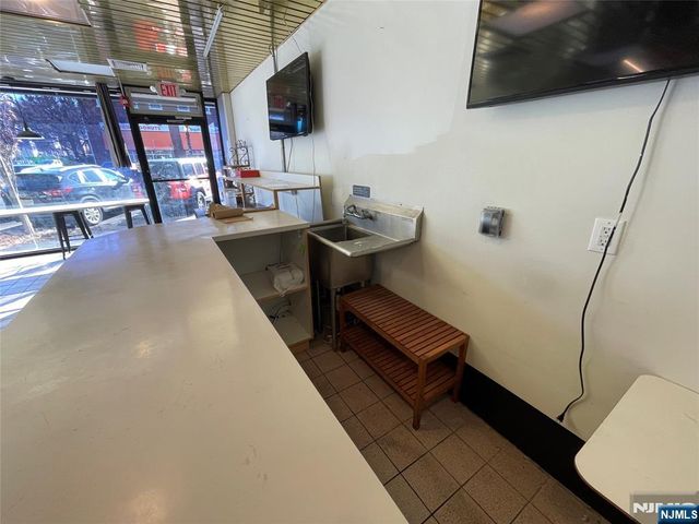 346 Broad Avenue, Leonia, NJ 07605