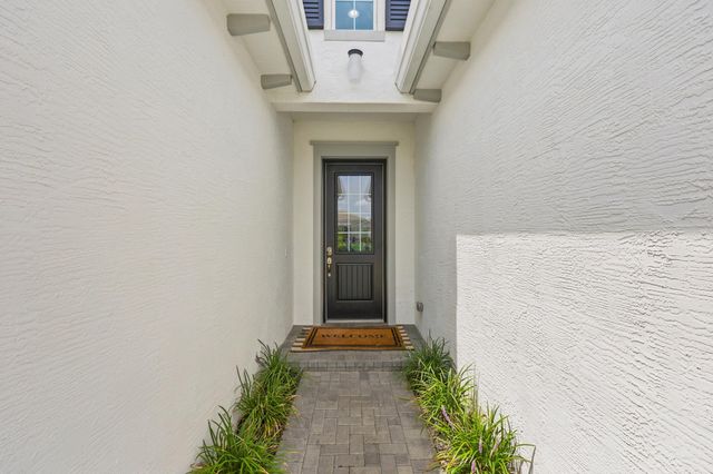 14950 Goldspar Court, Westlake, FL 33470