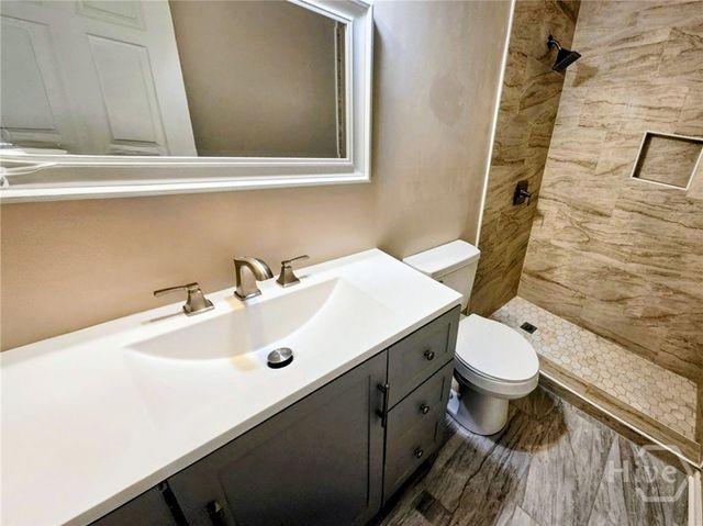 648 Honey Ridge Lane, Hinesville, GA 31313