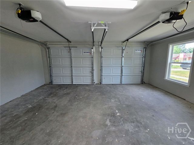 648 Honey Ridge Lane, Hinesville, GA 31313