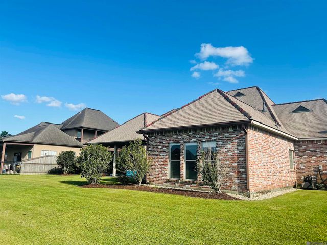 41216 Lakefront Ave, Gonzales, LA 70737