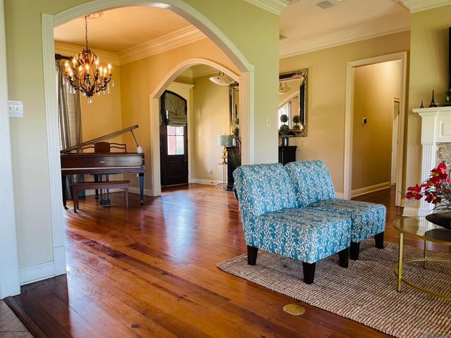 41216 Lakefront Ave, Gonzales, LA 70737