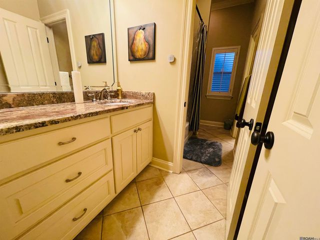 41216 Lakefront Ave, Gonzales, LA 70737