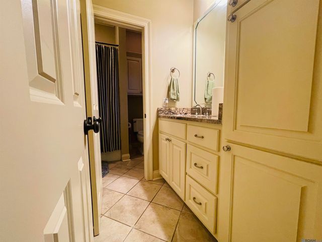 41216 Lakefront Ave, Gonzales, LA 70737