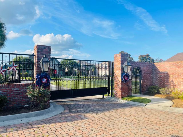 41216 Lakefront Ave, Gonzales, LA 70737