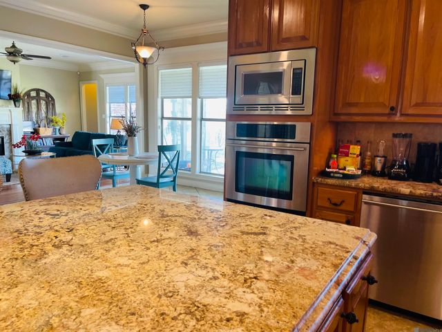 41216 Lakefront Ave, Gonzales, LA 70737