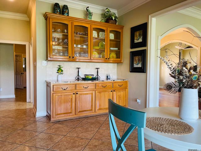 41216 Lakefront Ave, Gonzales, LA 70737